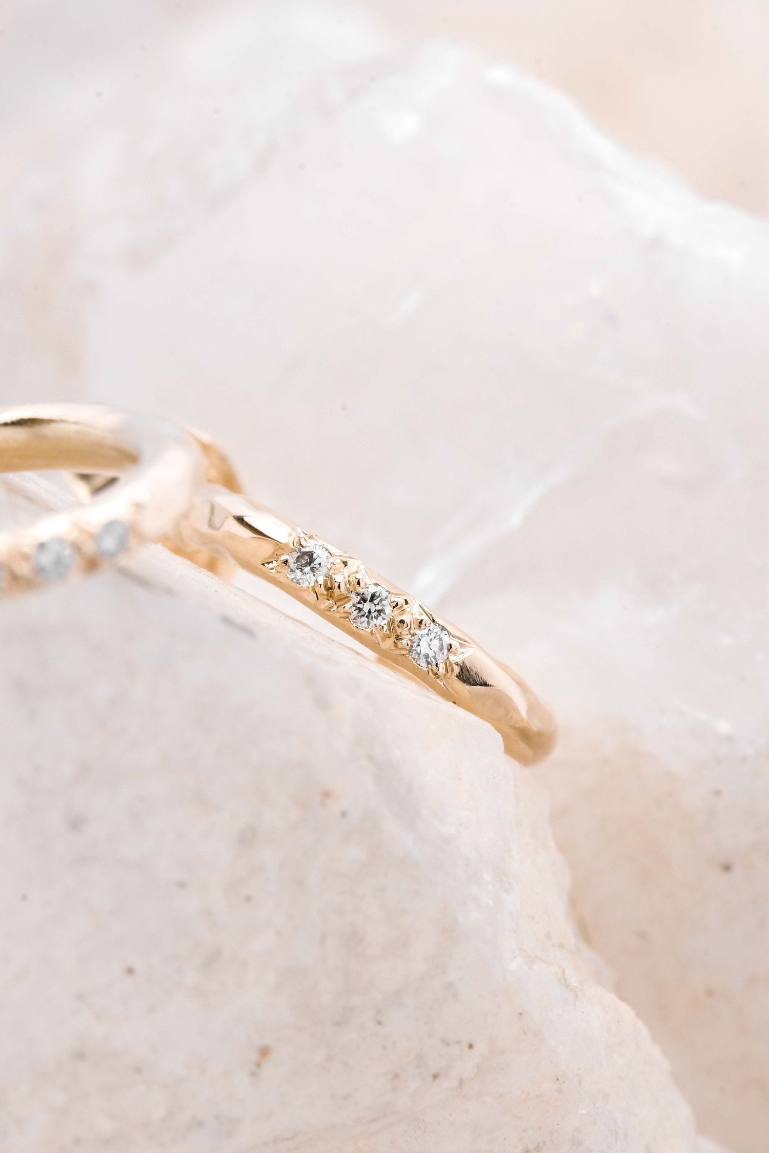 SOLIS EARRINGS