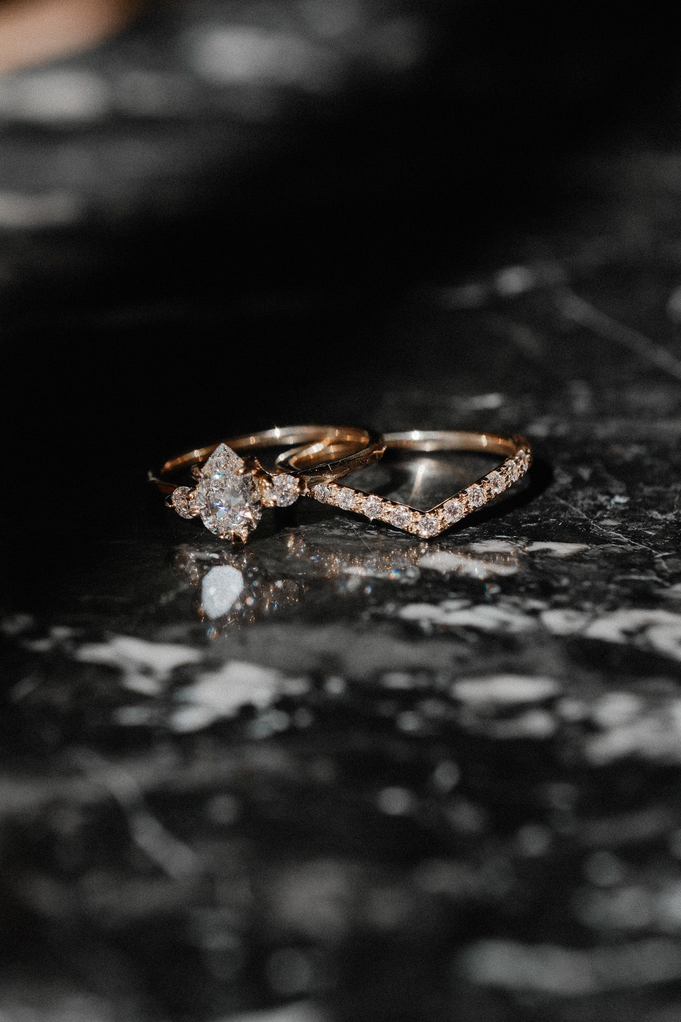 TRINITA PEAR SOLITAIRE RING VI