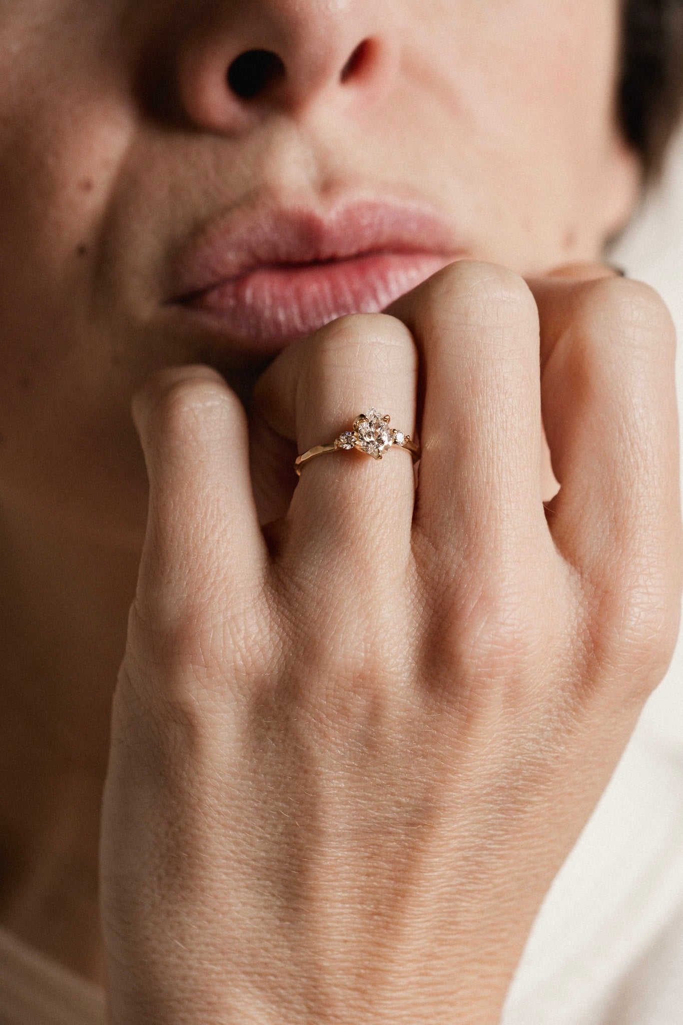 TRINITA PEAR SOLITAIRE RING VI