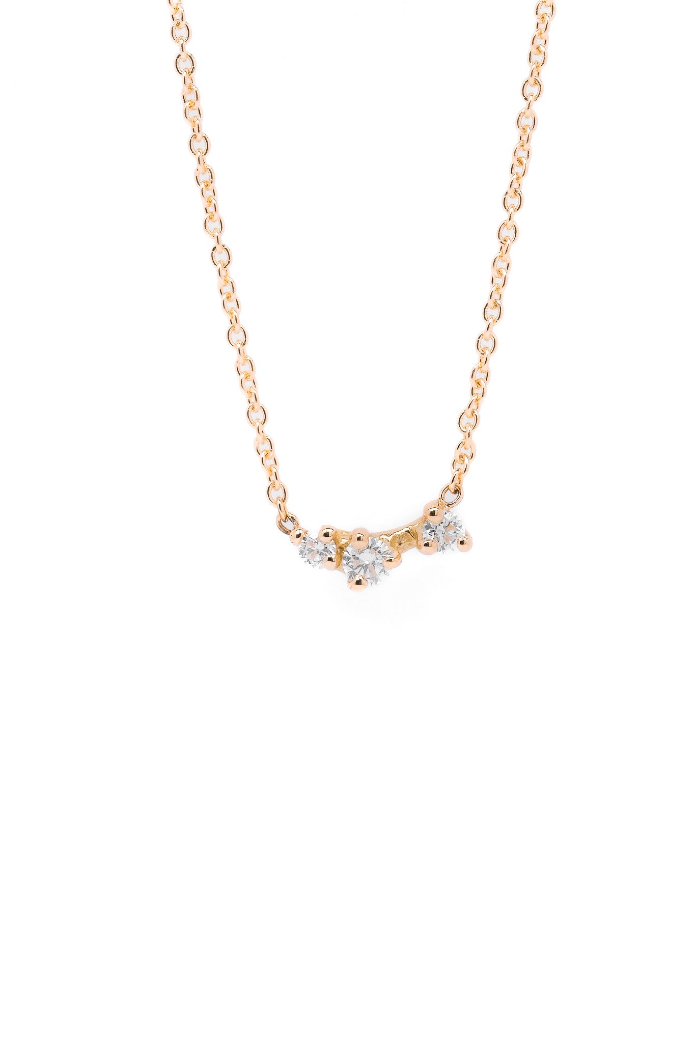 MILKY NECKLACE