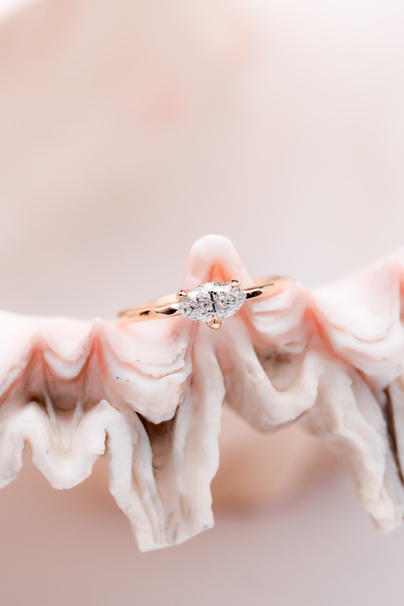 SOLITAIRE MARQUISE MILKY 0.54CT