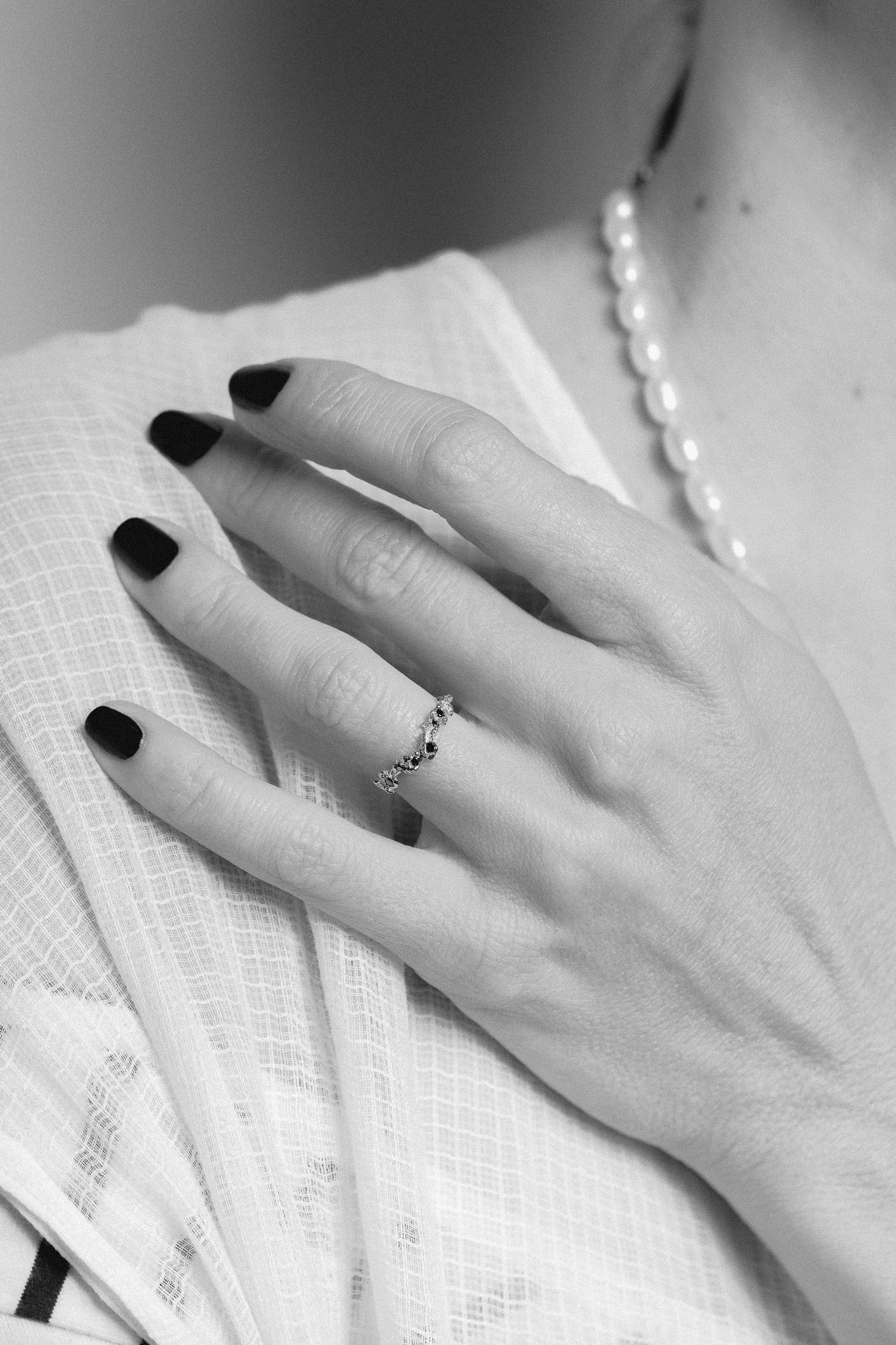 BLACK MÛRES SAUVAGES RING