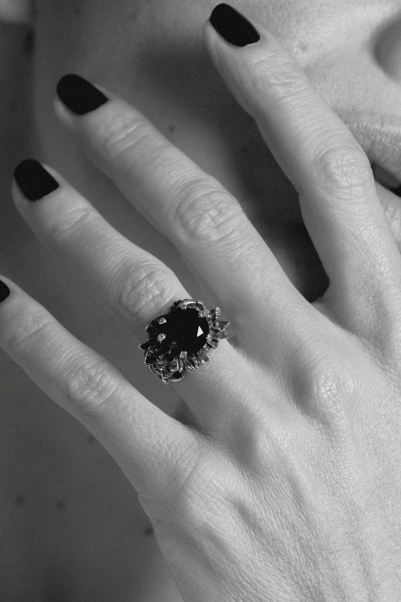 BAGUE NYMPHÉA SMOKY