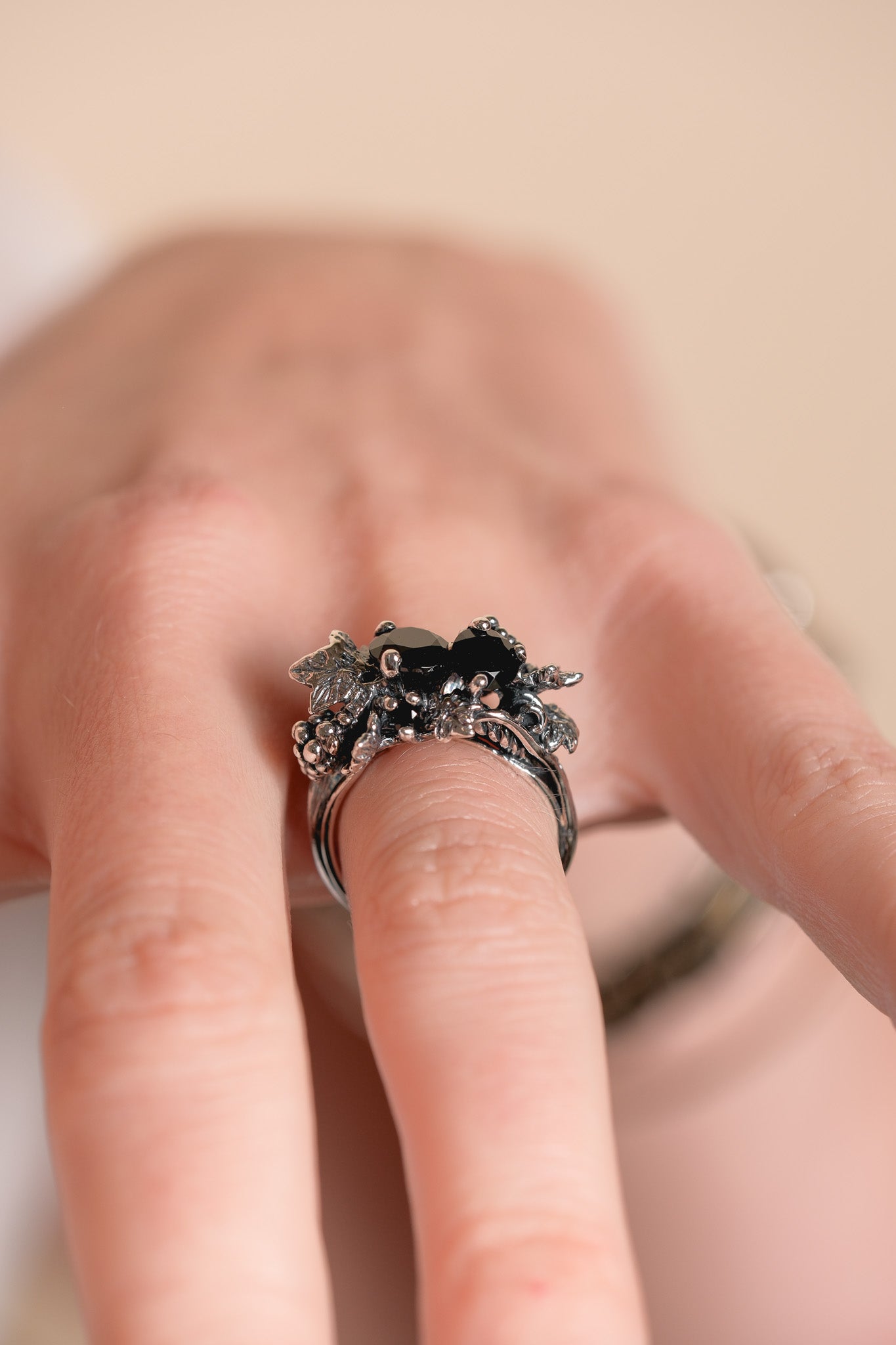 BAGUE BLACK VITIS