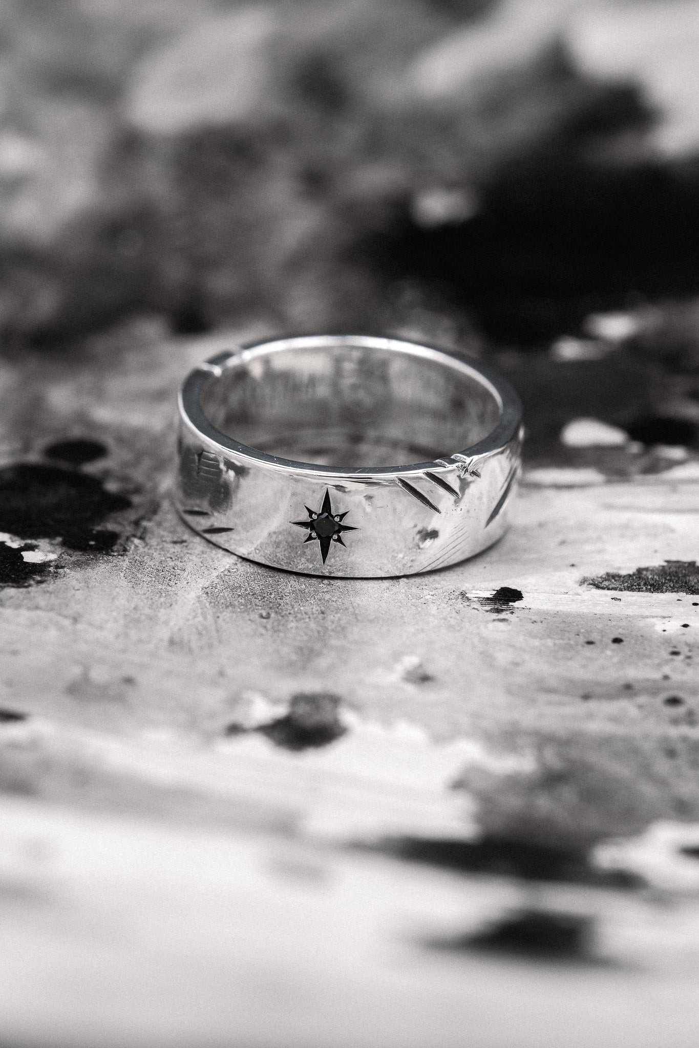 BLACKSTAR RING