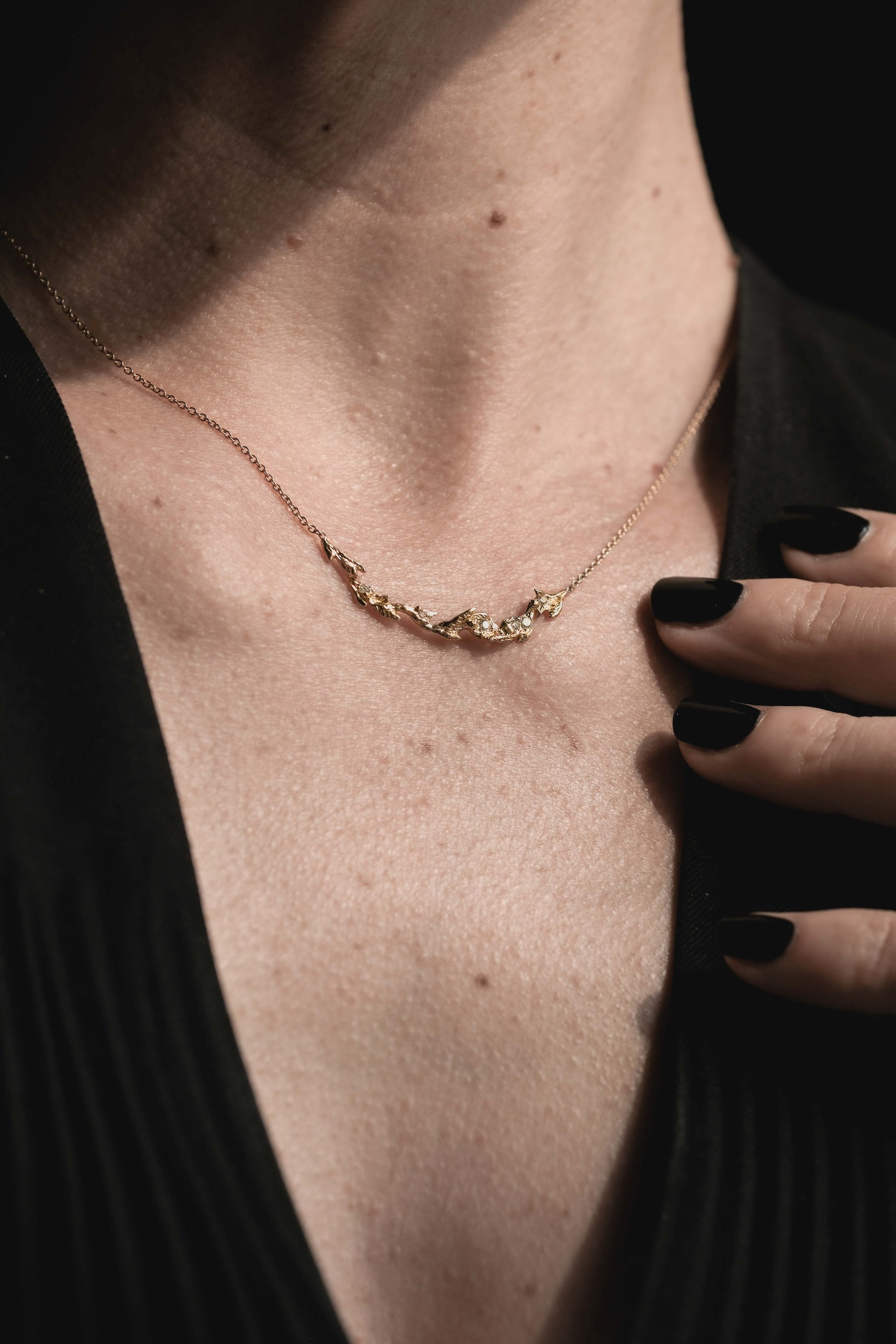 MÛRES SAUVAGES NECKLACE