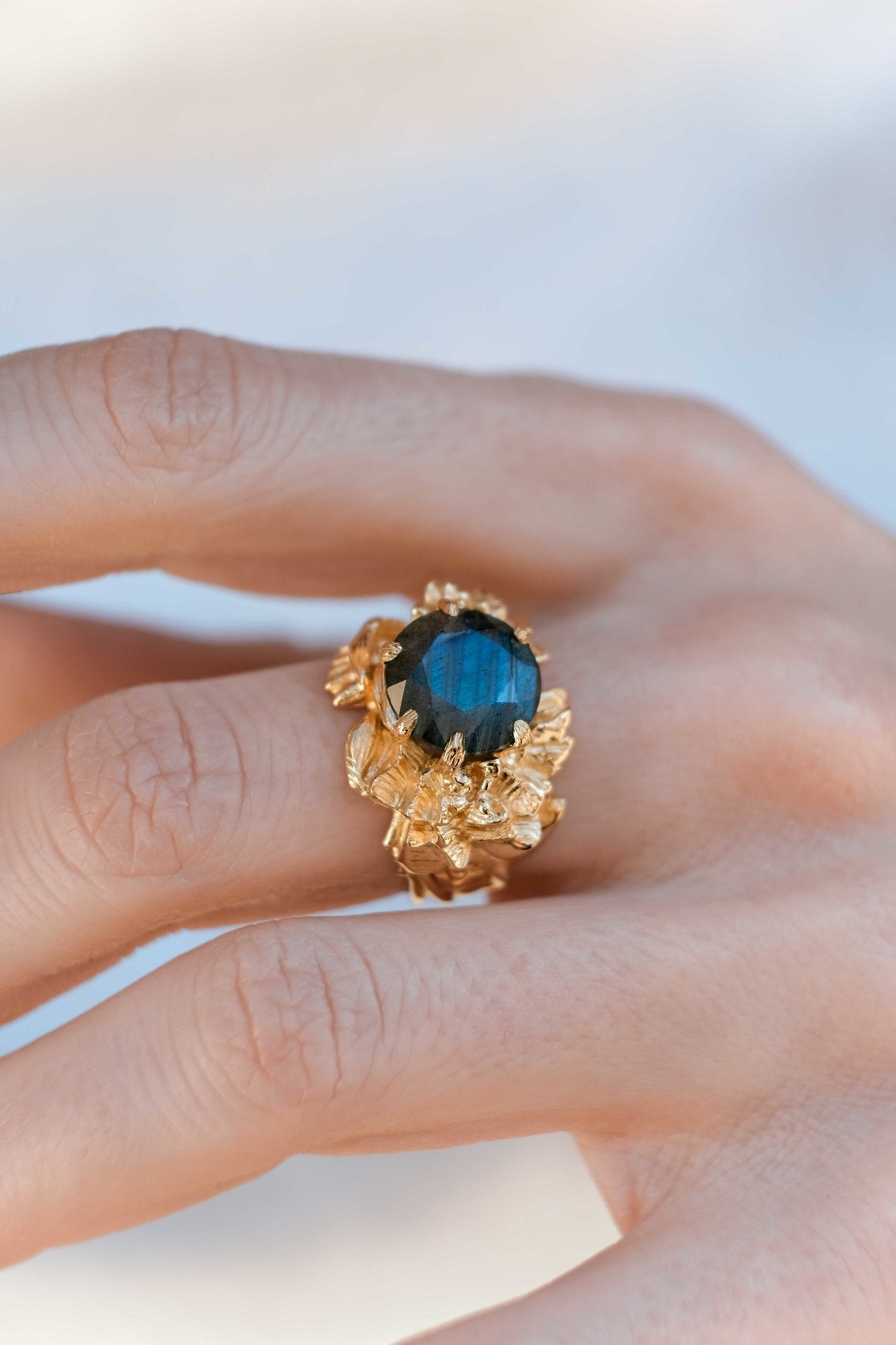 NYMPHÉA LABRA RING