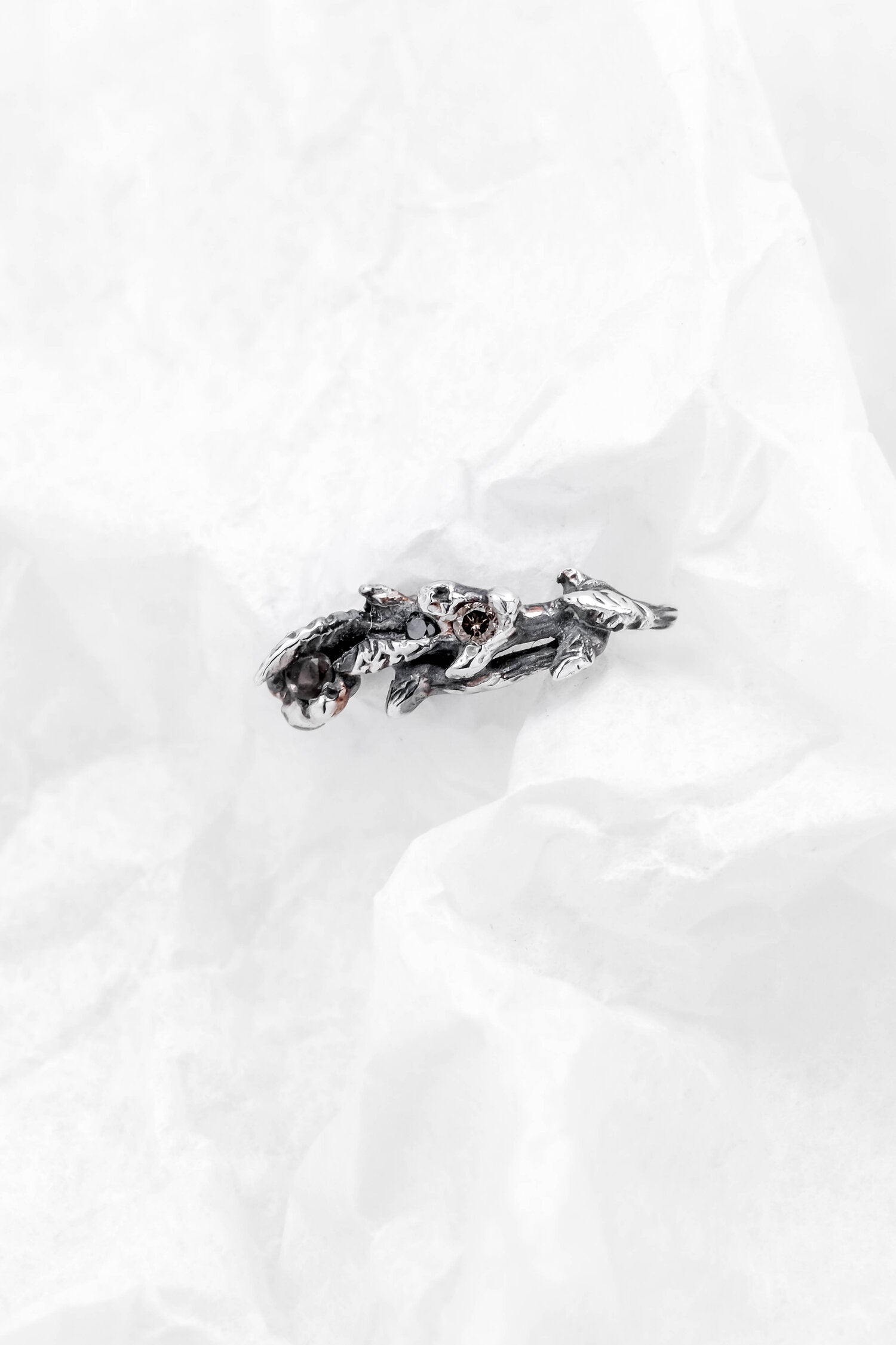 DARK MÛRES SAUVAGES STUDS