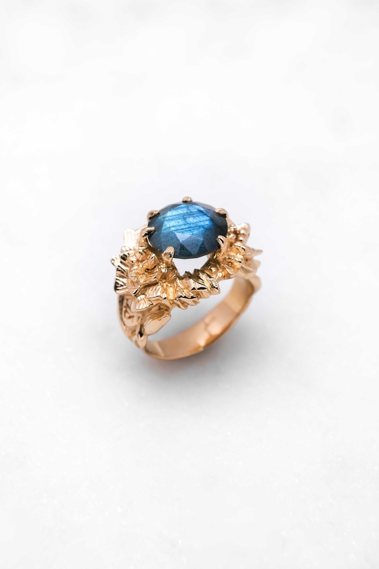 NYMPHÉA LABRA RING