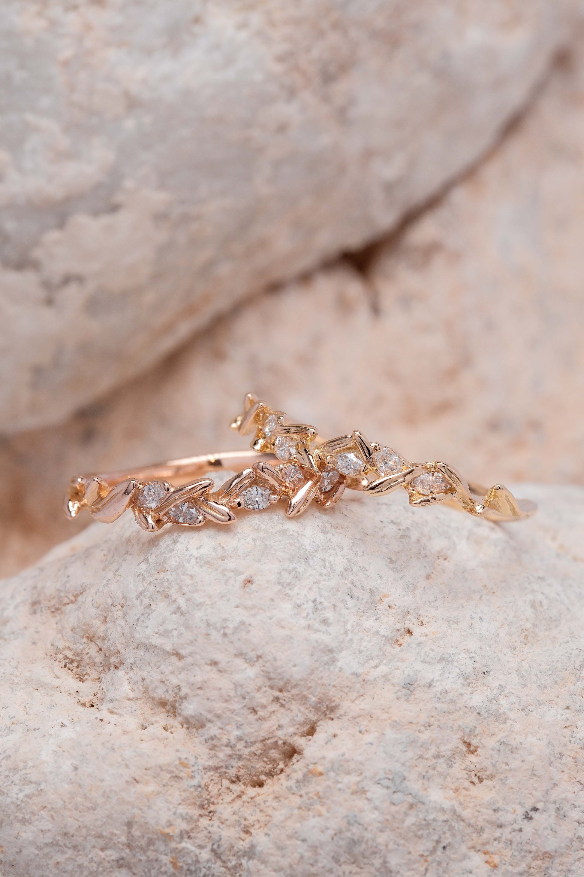 OLIVIA RING