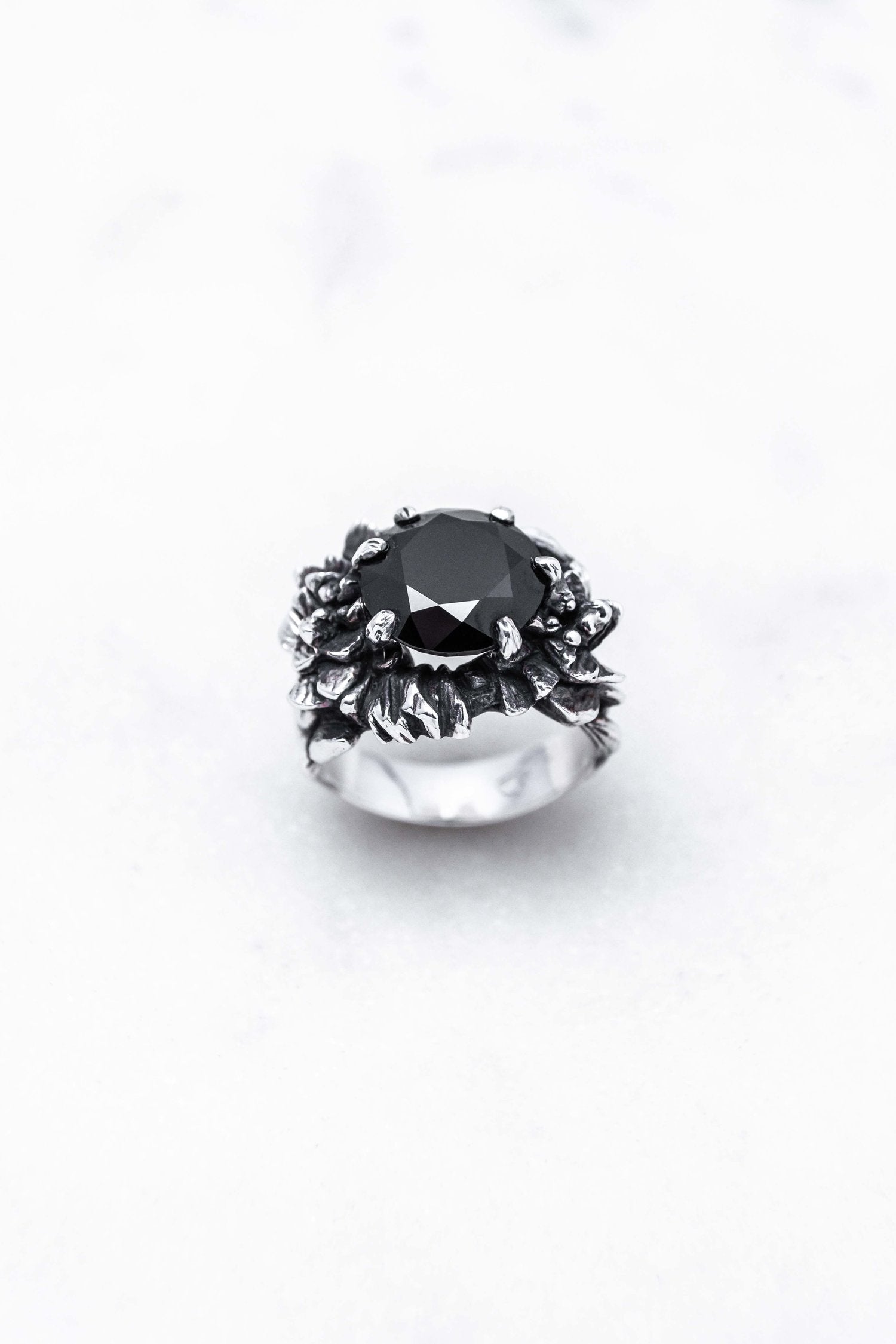 BAGUE BLACK NYMPHÉA