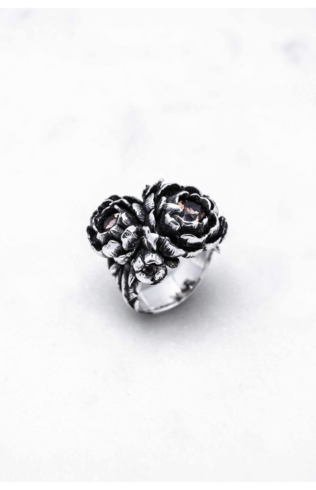PEONIES SMOKY