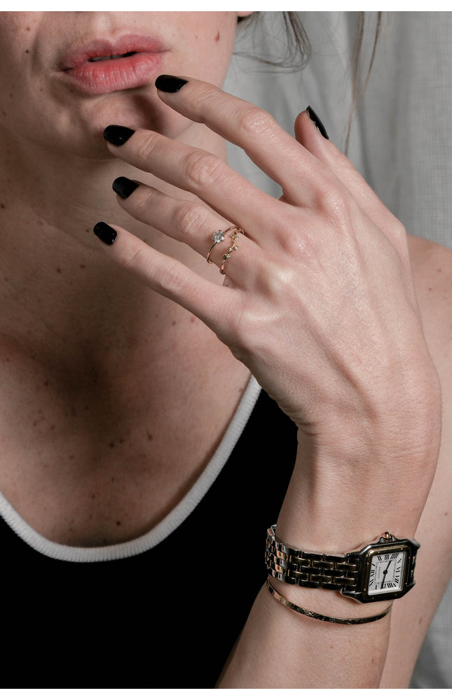 MILKY OVAL SOLITAIRE