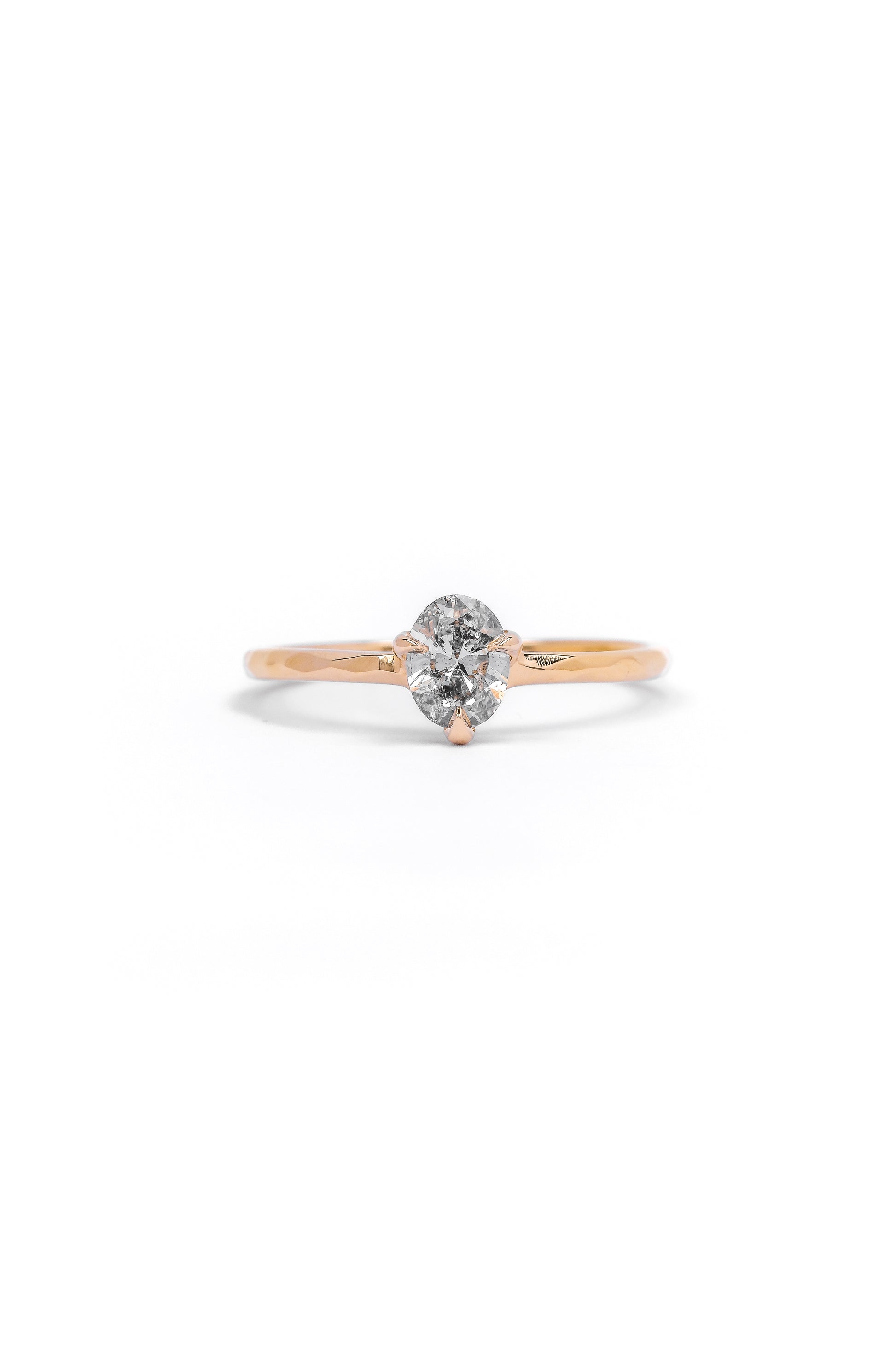 MILKY OVAL SOLITAIRE 0.46CT