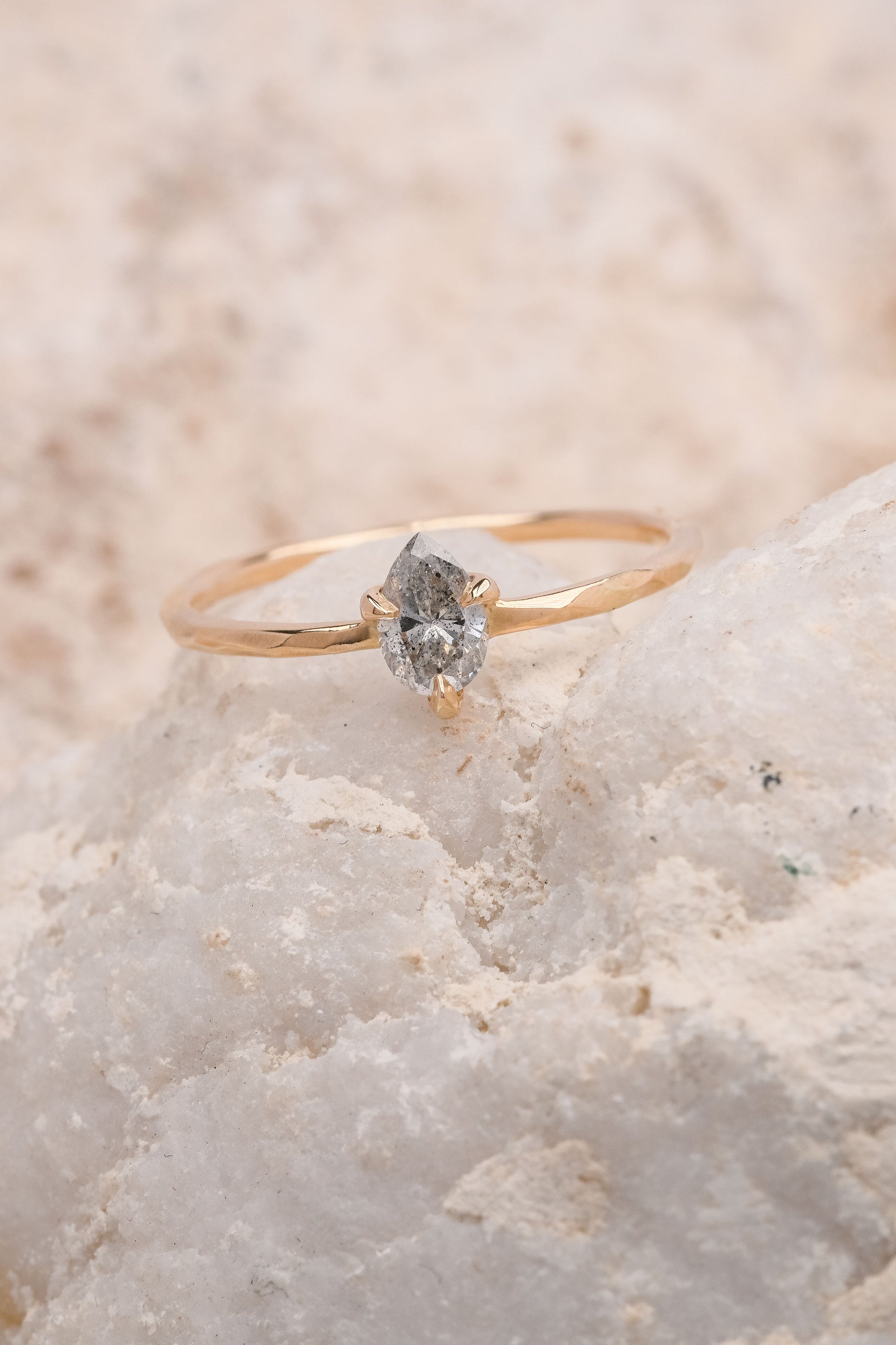 MILKY PEAR SOLITAIRE 0.33CT