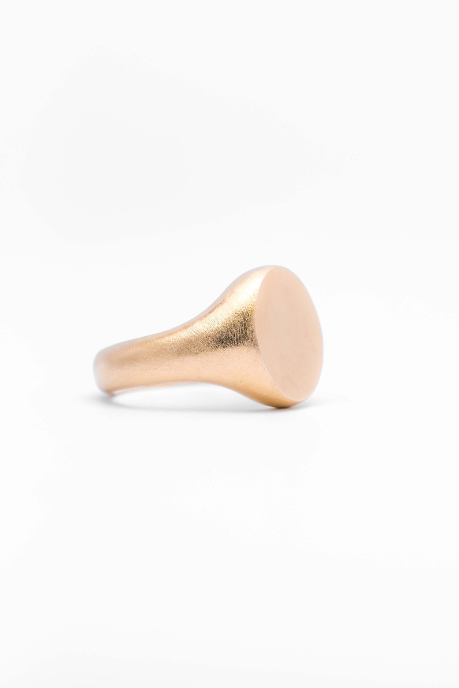 OVALE RING