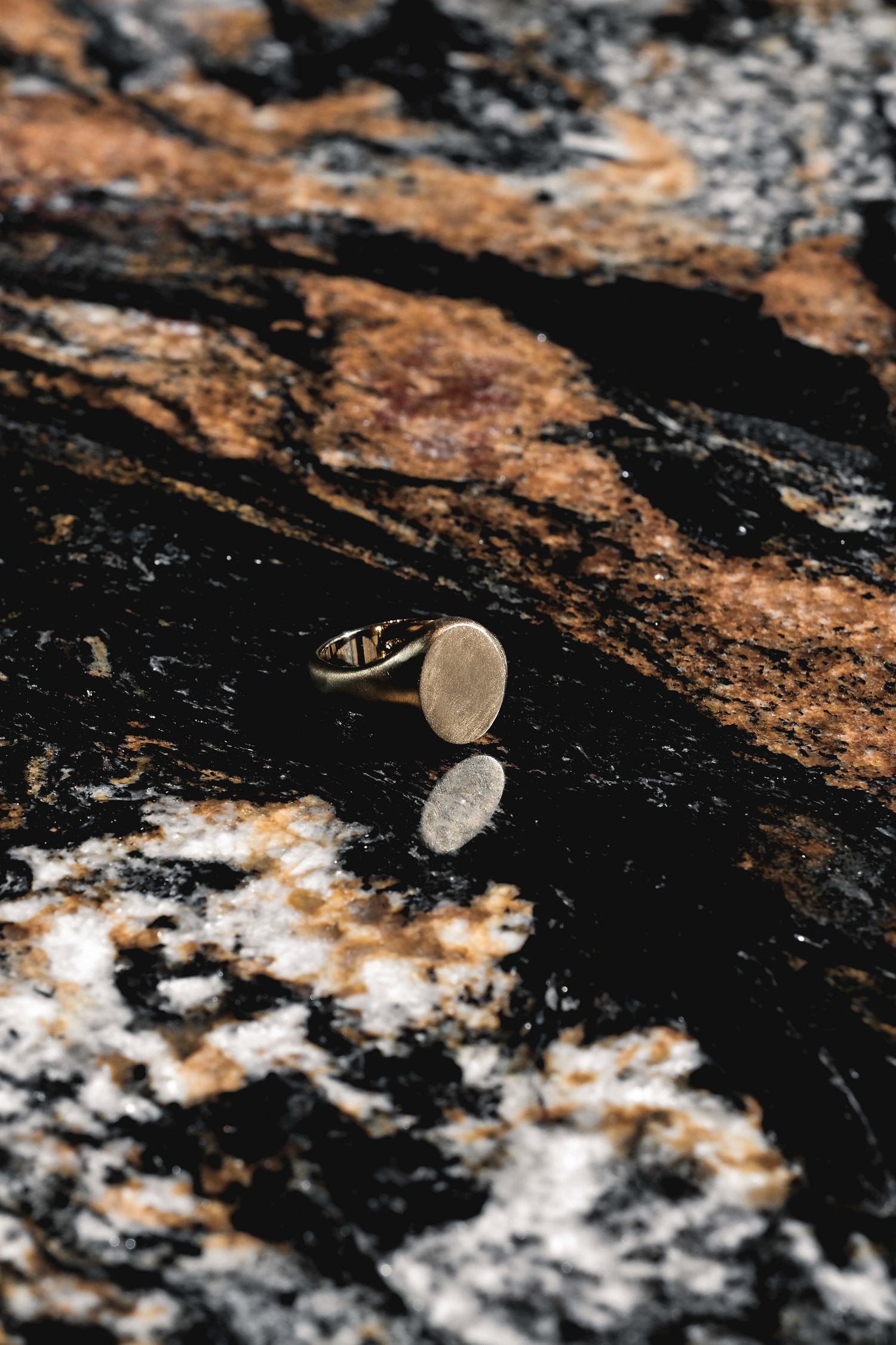 OVALE RING