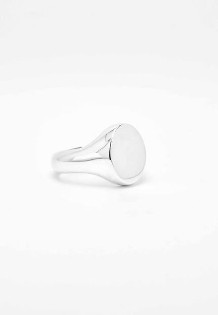 OVAL RING