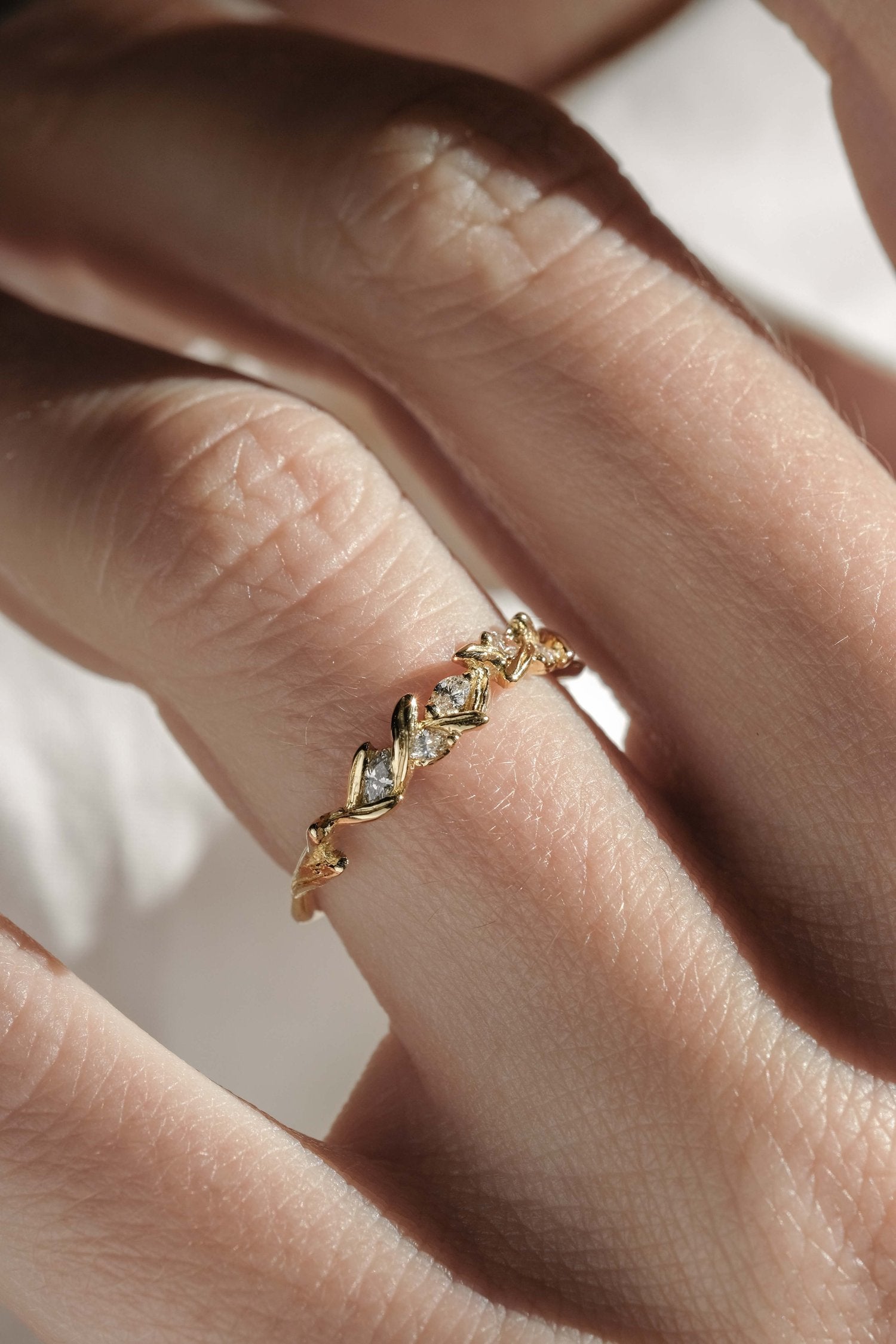 OLIVIA RING