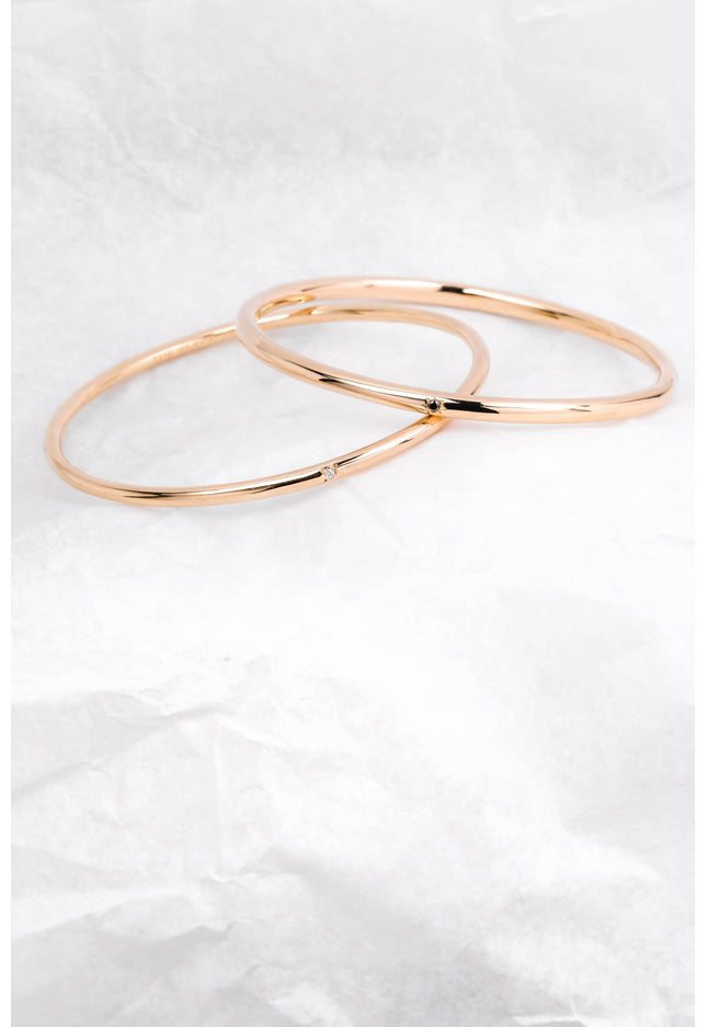 CASSIOPEA ROUND WIRE BANGLE