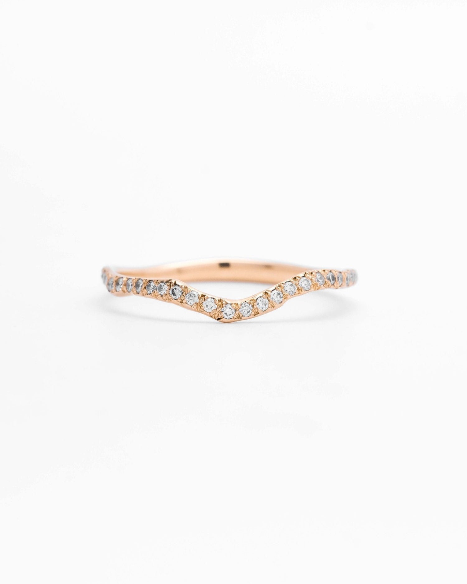 BAGUE LINE SEMI-PAVÉE