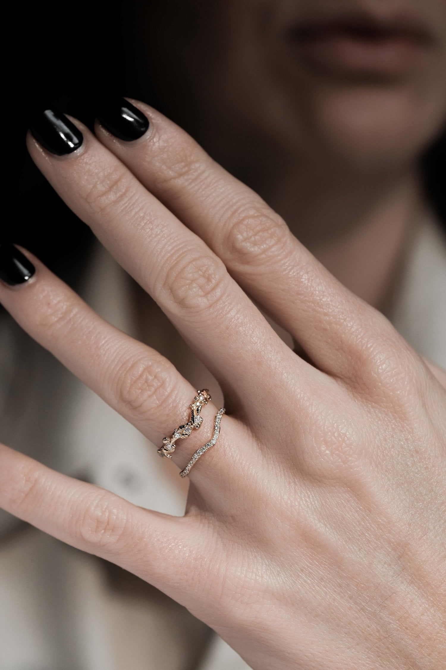 BAGUE LINE SEMI-PAVÉE