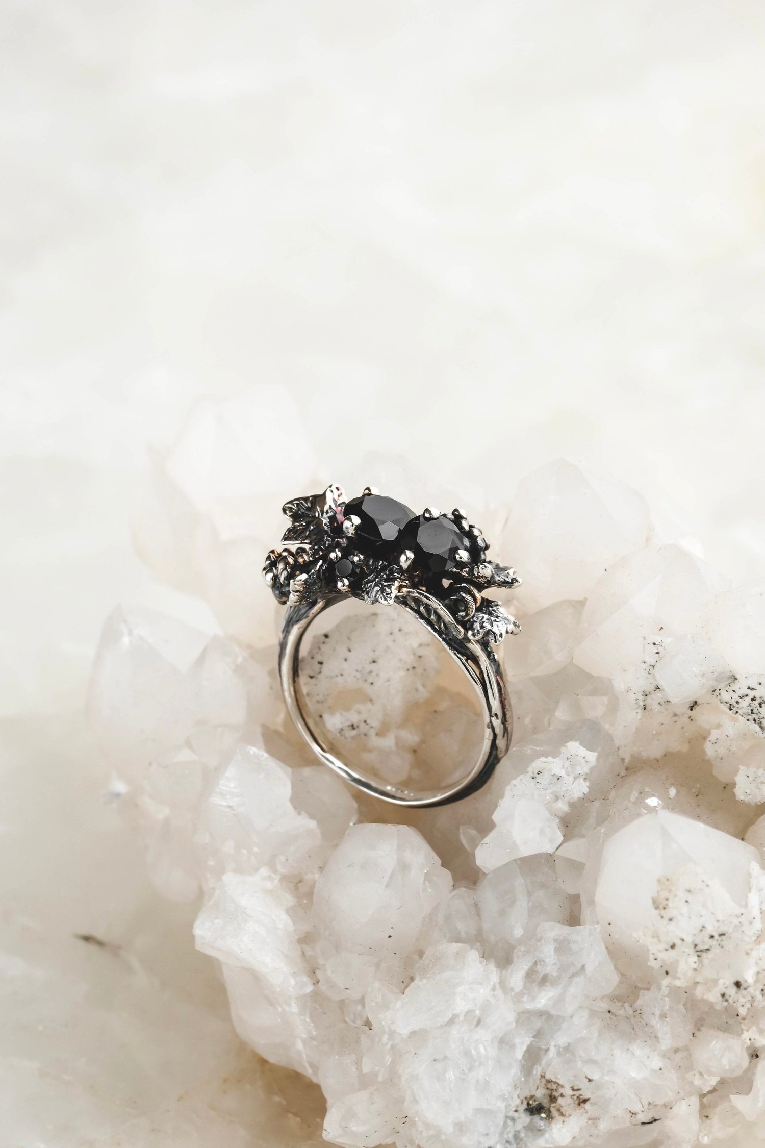 BAGUE BLACK VITIS