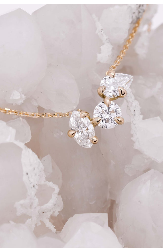 CHLOÉ NECKLACE