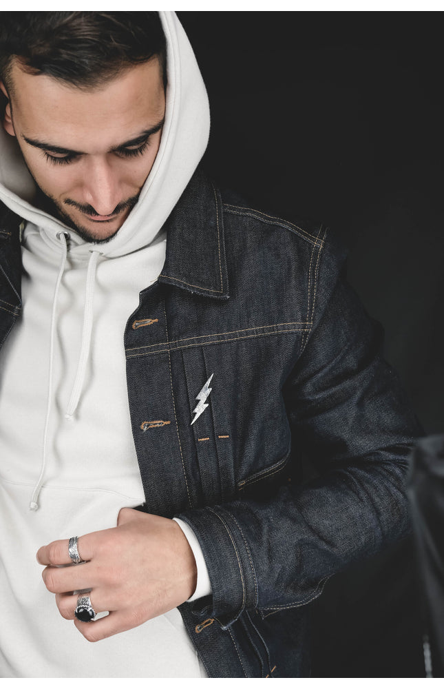 FLASH PIN