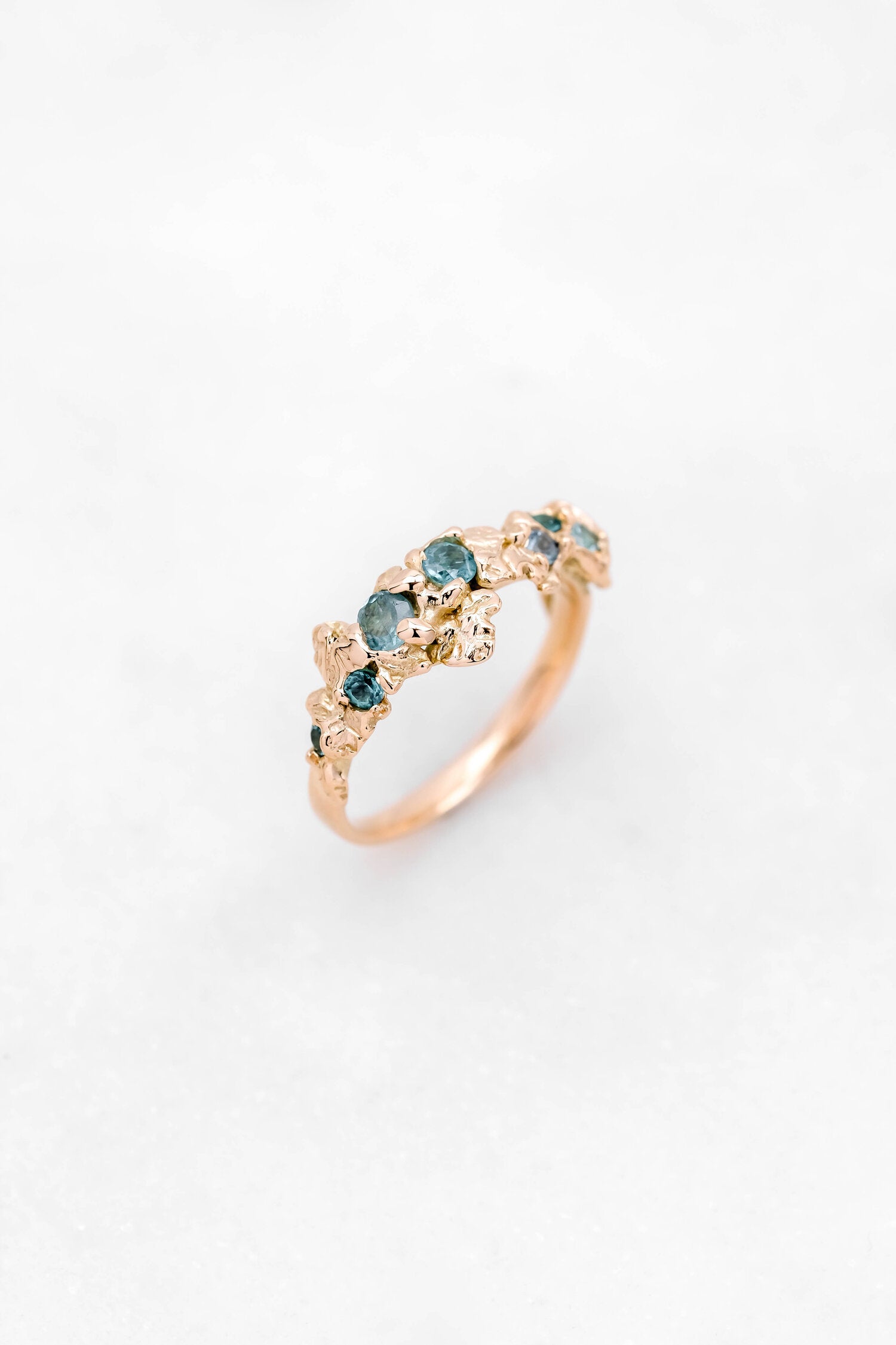 VINEA LUTEA II RING