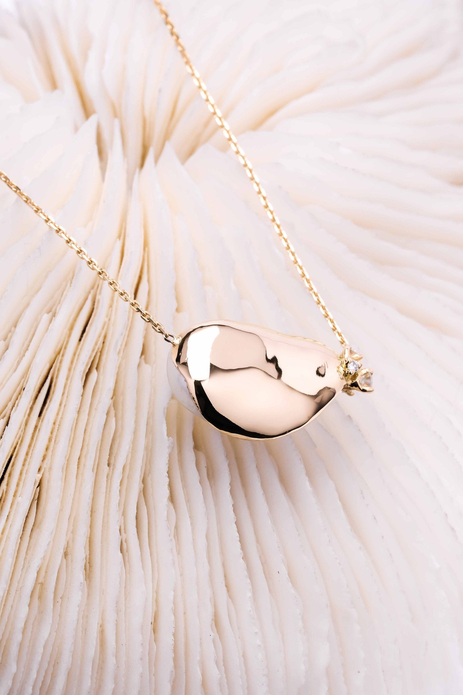 ONDINE NECKLACE