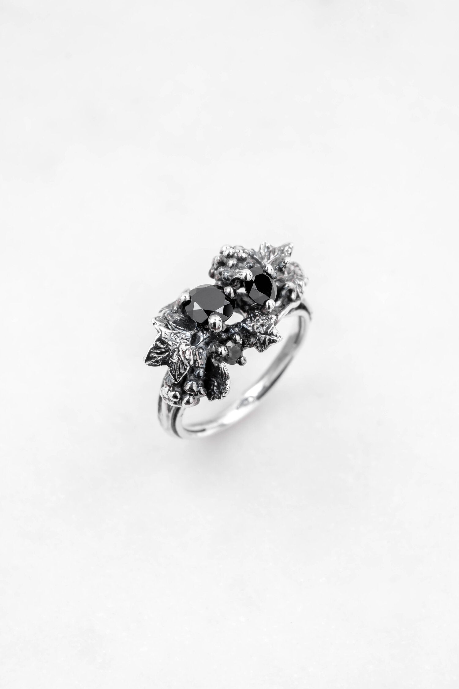 BAGUE BLACK VITIS