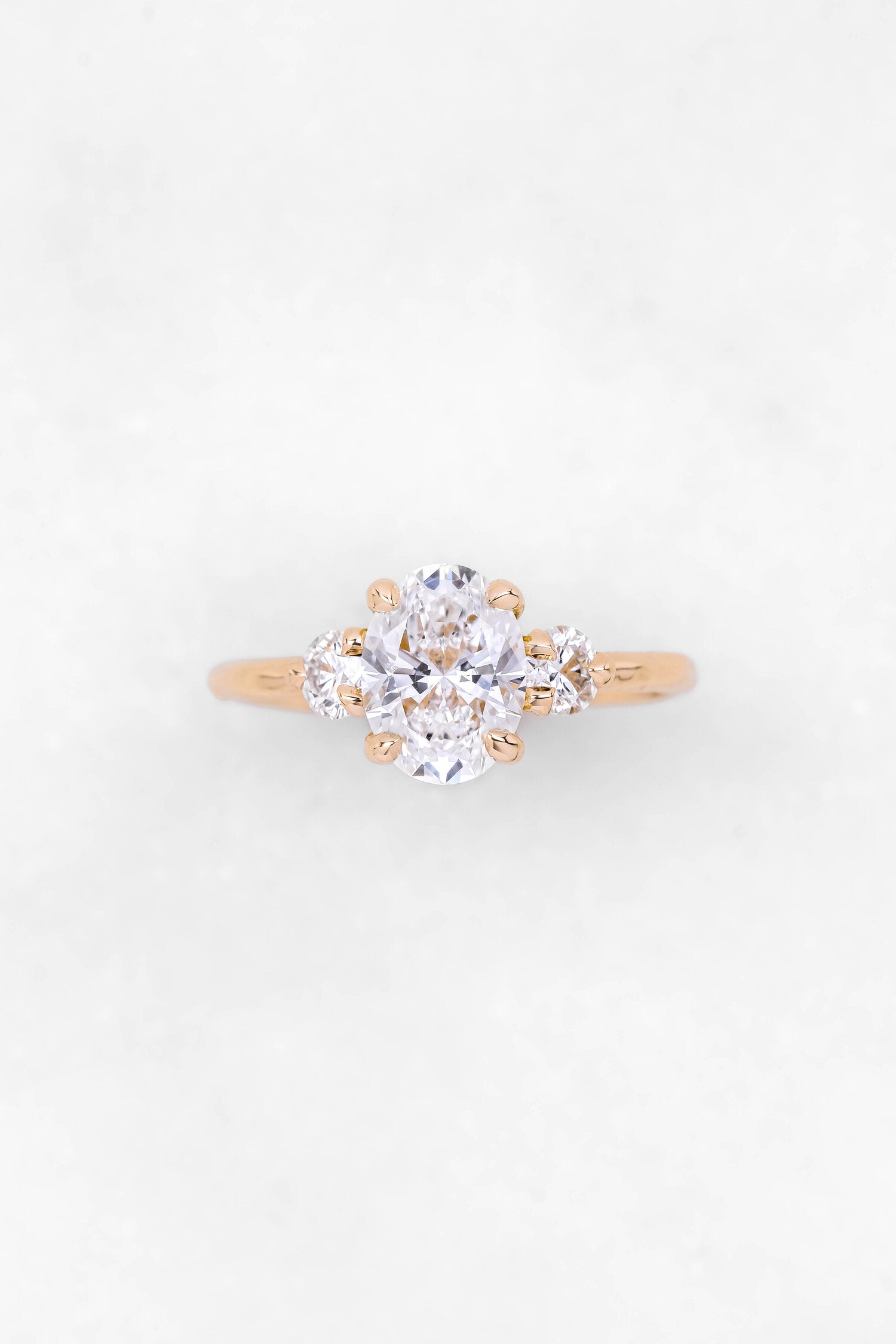 TRINITA OVAL SOLITAIRE