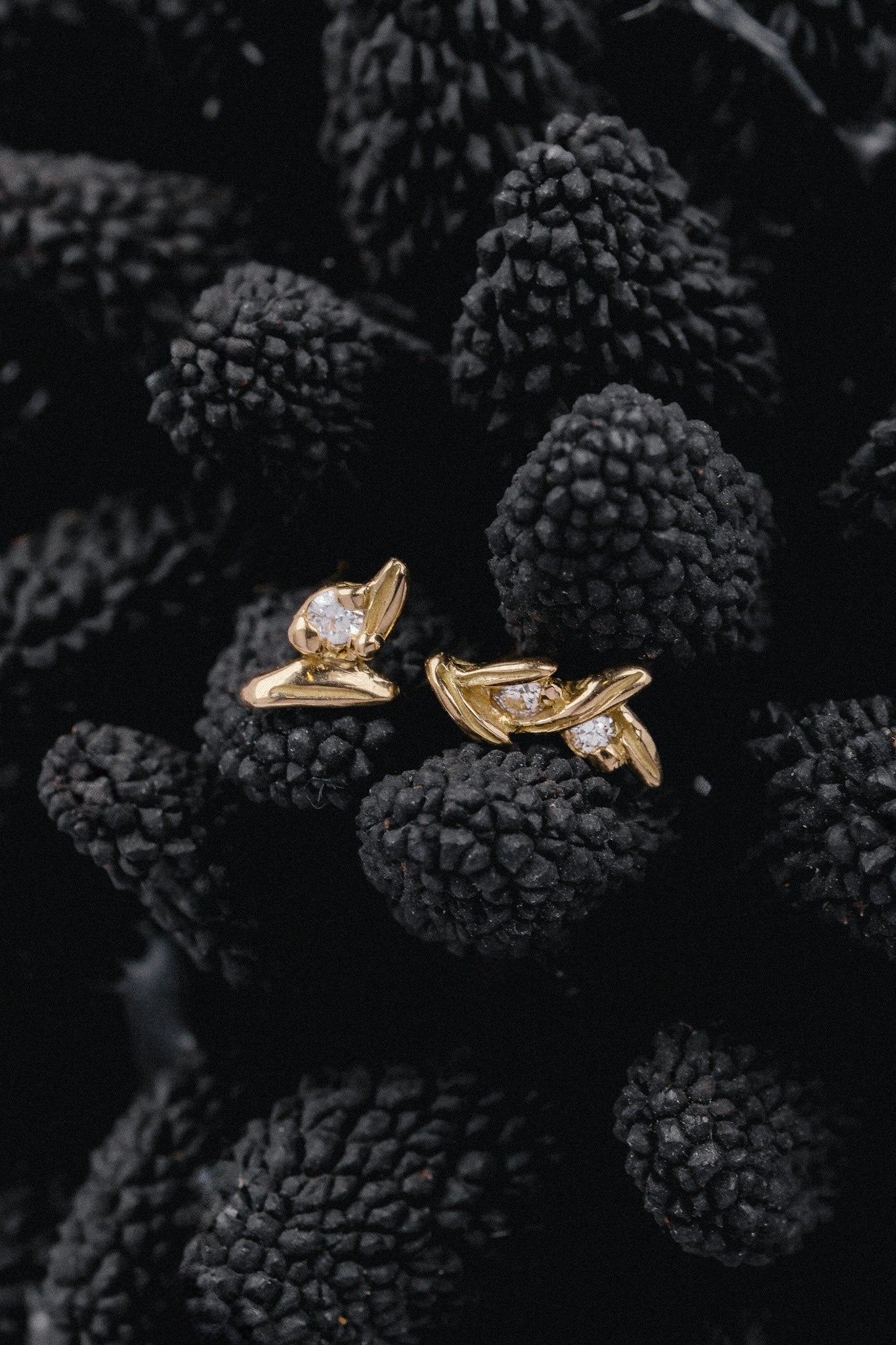 MINI OLIVIA EARRINGS